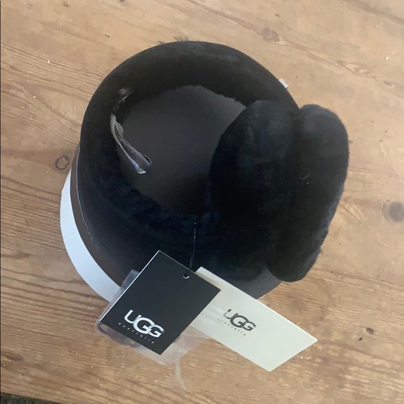 Accessories - UGG Wired Earmuffs